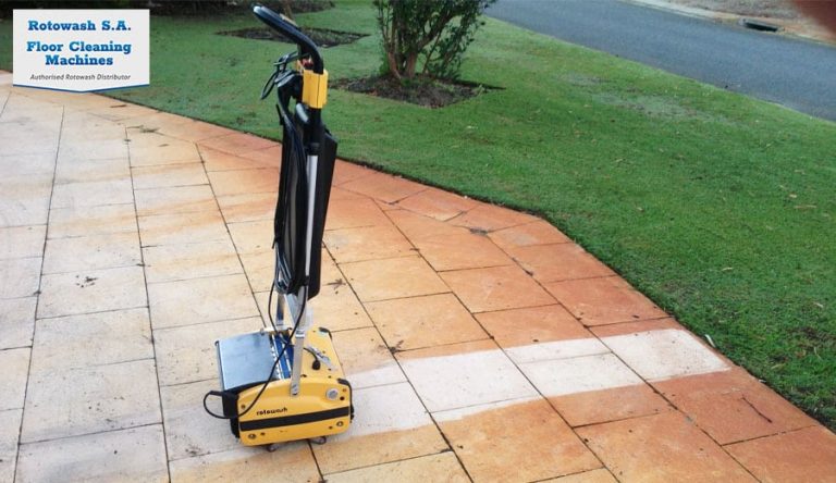 rotowash cleans pavers